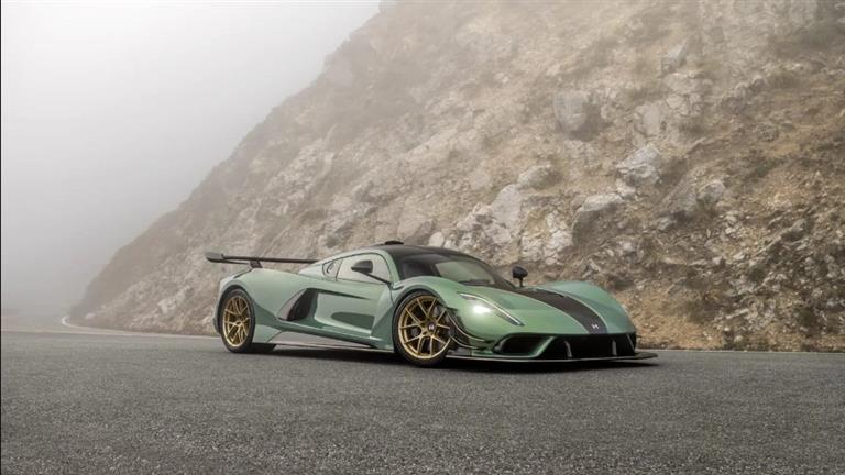 ماذا تقدم سيارة هينيسي الجديدة لتباع بـ146 مليون جنيه؟