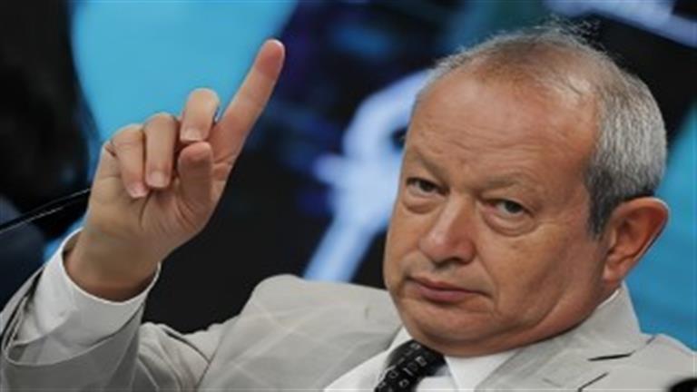 أيها الأهلاوي المتعصب.. رسالة مرتضى منصور لساويرس