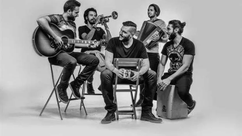 المطرب الصاعد تووليت مفاجأة حفل كايروكي في مهرجان العلمين الجديدة