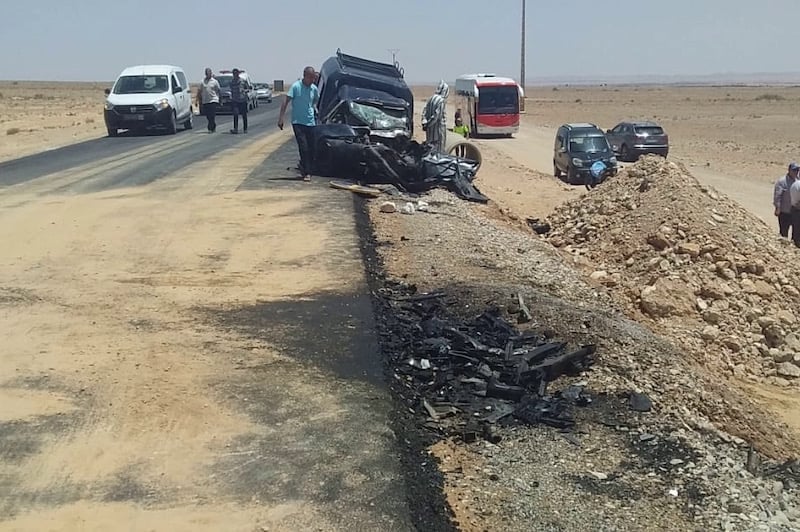 شاحنة تحول جسدي شابين إلى أشلاء