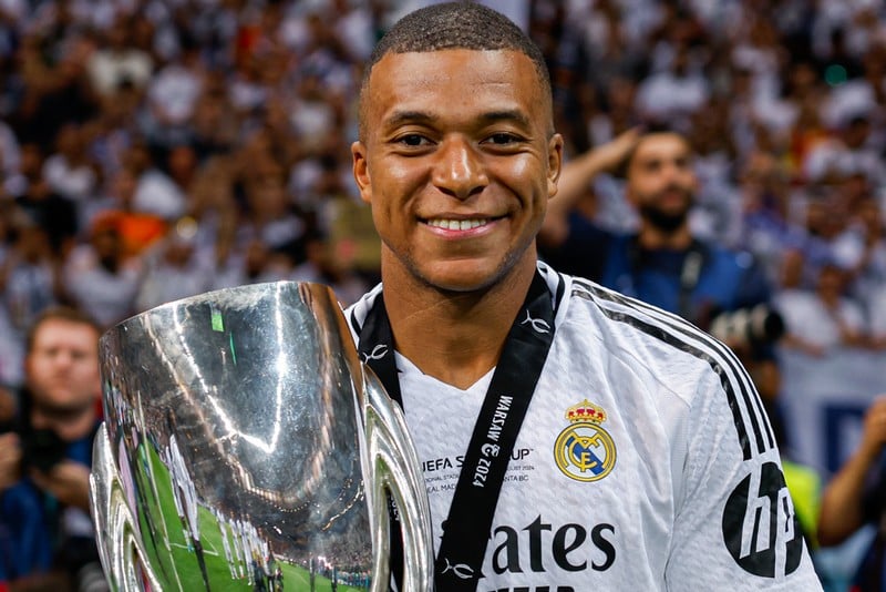 مبابي يطالب سان جيرمان بـ55 مليون يورو