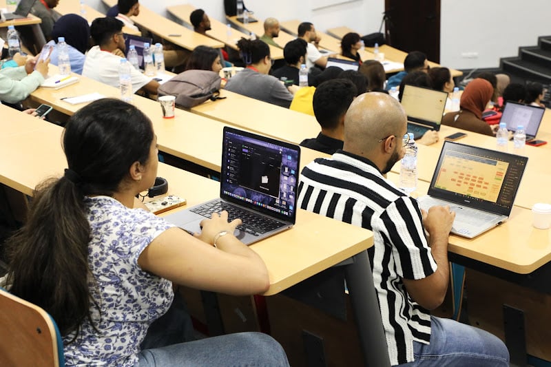 تعزيز مكانة الجامعات المغربية يتطلب تحفيز الكفاءات وتمويل البحث العلمي