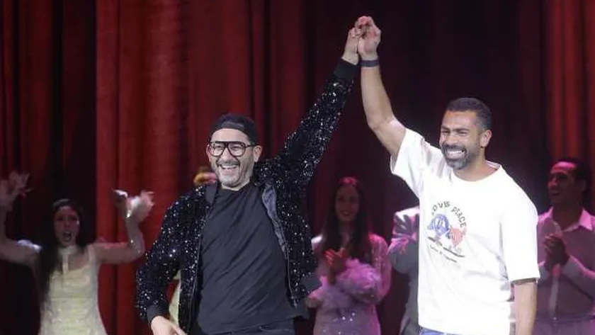 بعد اعتزاله كرة القدم.. تفاصيل لقاء أحمد فتحي مع «حلمي» على خشبة المسرح