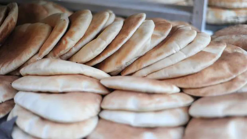 «علشان طعمه ما يغيرش».. 3 أخطاء تجنبيها عند وضع الخبز في الفريزر