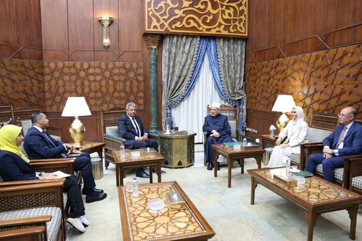 شيخ الأزهر يستقبل رئيس أمناء التحالف الوطنى للعمل الأهلى – النيل 24