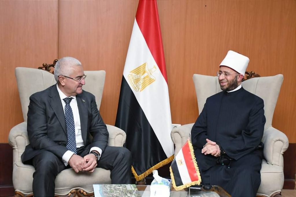 وزير الأوقاف يستقبل سفير أذربيجان بالقاهرة – النيل 24