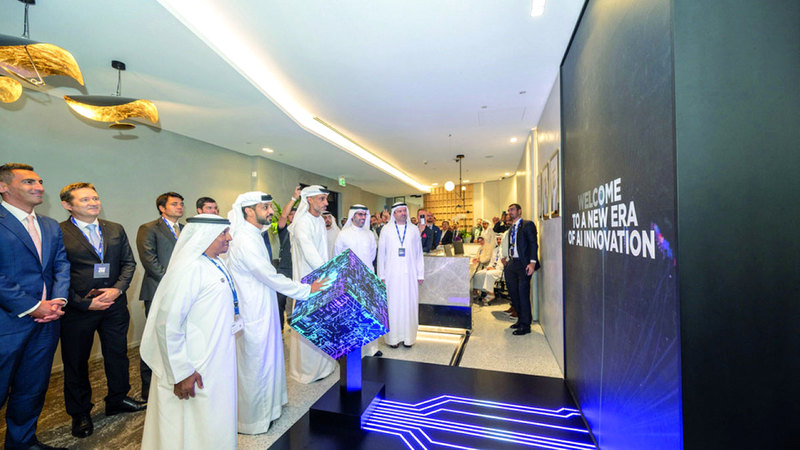 «دبي للسلع المتعددة» يطلق مركز الذكاء الاصطناعي