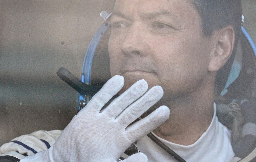 رائدا فضاء روسيان يحطمان الرقم القياسي للبقاء على محطة الفضاء الدولية