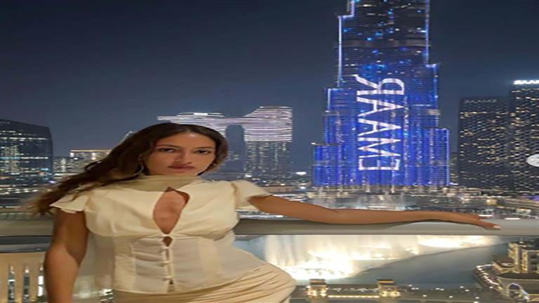 بالصور.. أحدث ظهور لكنزي عمرو دياب