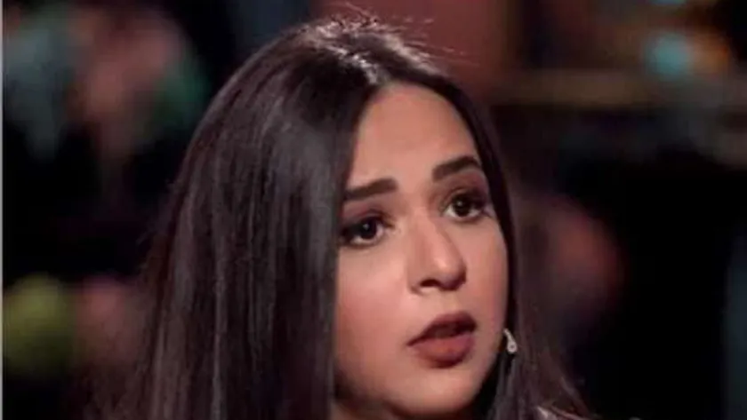 تطورات الحالة الصحية للفنانة إيمي سمير غانم.. لماذا خضعت لجلسات بخار؟