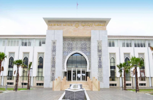 برلمانية تحث وزير العدل على التحقيق في فضيحة « مجموعة الخير » الاحتيالية في طنجة