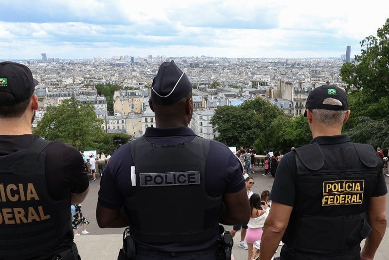 فرنسا تشتبه بتخطيط إيران لاغتيال يهود