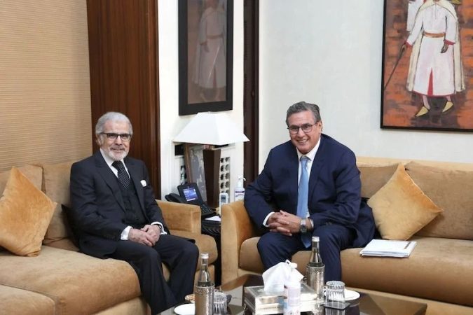 بنك المغرب يتوقع تراجع النمو إلى 2.8% ويتحدث عن تداعيات « استمرار مفاوضات الحوار الاجتماعي »