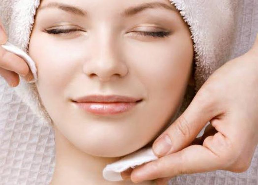 لشد البشرة والتخلص من التجاعيد.. 5 طرق طبيعية عليكِ اتباعها