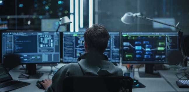 من بينها مصر.. ميتا تطلق برنامجها للذكاء الاصطناعي باللغة العربية في 43 دولة