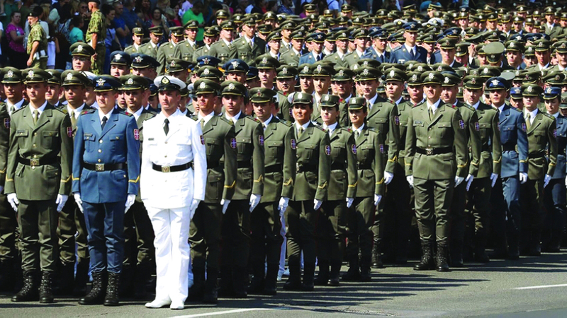 «اضطرابات البلقان» تعيد كرواتيا وصربيا لـ «التجنيد الإجباري»