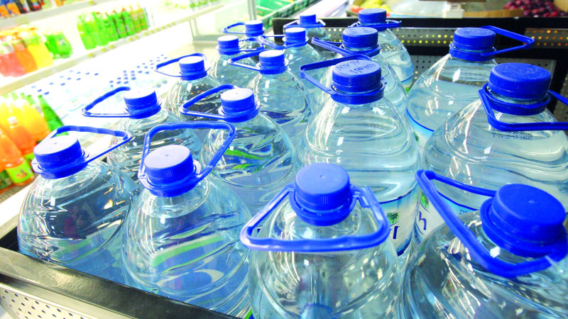 «حماية المستهلك» تحذر من 3 أنواع «غير آمنة» للمنتجات البلاستيكية