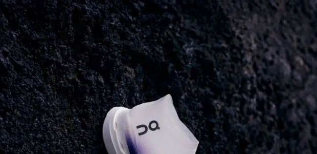 6 دقائق.. روبوت لتصنيع أحذية رياضية بسرعة غير مسبوقة