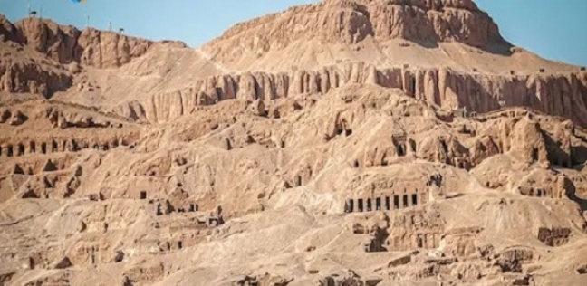 جبل القرنة.. معابد الأقصر ومعالم تاريخية تروي قصة المصريين القدماء