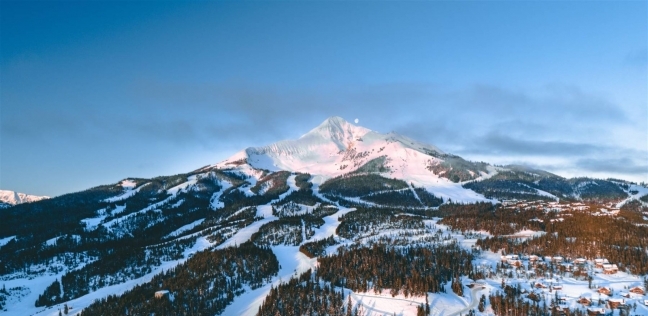 4 وجهات لقضاء شتاء مميز.. استمتع بالمناظر الطبيعية ورحلات التزلج