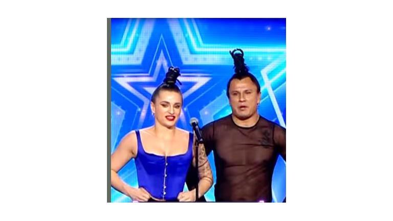 “إكليل الجبل” لـ فتاة وصديقها يثير دهشة باسم يوسف في “Arabs Got Talent” (صور وفيديو)