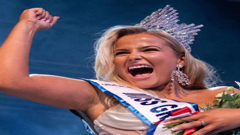 أثارت الجدل بجمالها.. 10 صورة ومعلومات عن ملكة جمال بريطانيا 2024