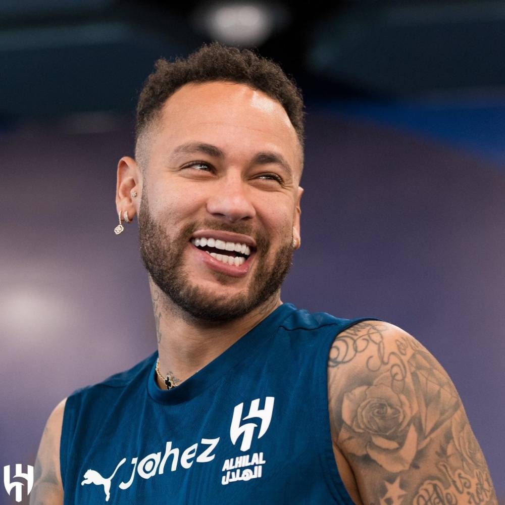 شبح الأوروغواي تطارد نيمار