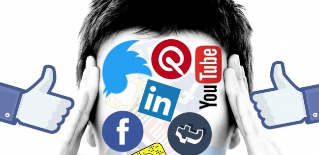 منصات التواصل «قنبلة موقوتة» في أيدي الأطفال.. احم أولادك من التطرف الفكري