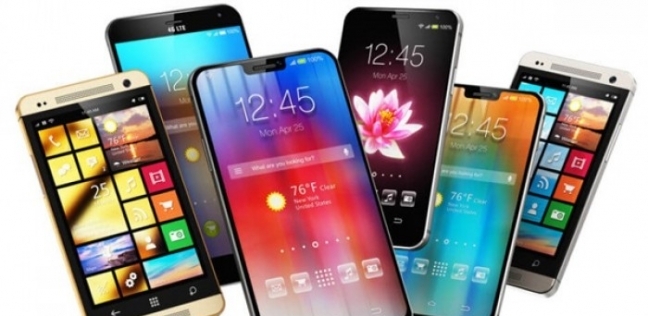 «بيهنج والبطارية بتسخن».. خبير يكشف طرق حل مشاكل الهواتف الذكية