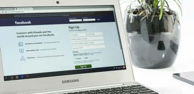 هل يمكن استرداد حسابك المخترق على فيسبوك؟.. خبير يجيب