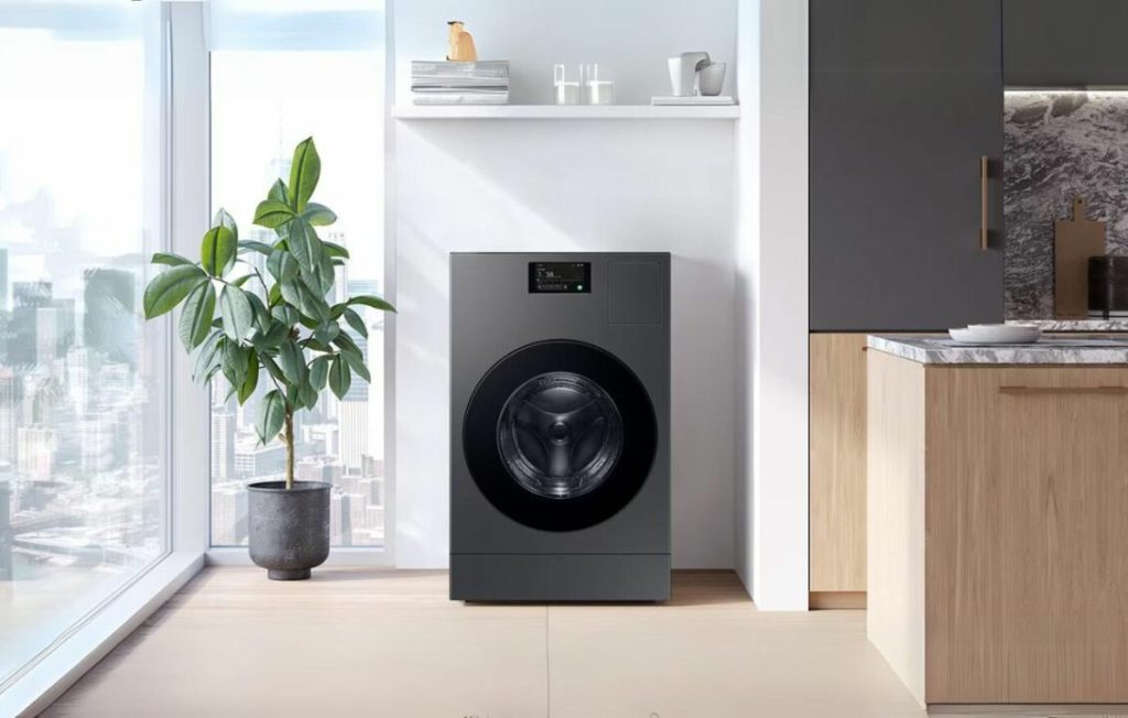سامسونج تطلق ثورة في الغسيل.. ثنائي الغسالة والمجفف المدعم الذكاء الاصطناعي