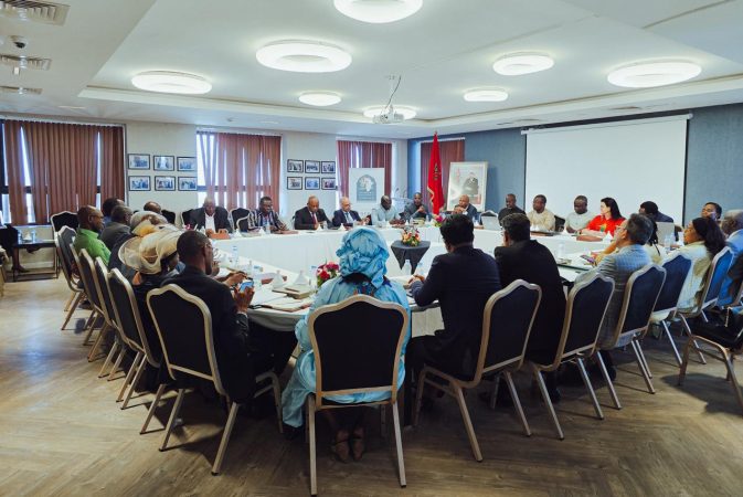 الجزائر تفشل في إعاقة تنظيم لقاء رفيع للموثقين الأفارقة بالداخلة