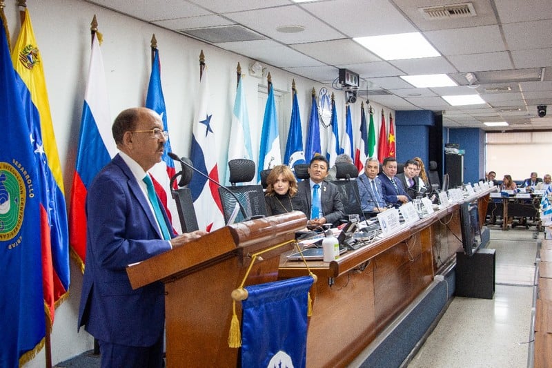 الخريف يبرز أهمية المبادرة الأطلسية