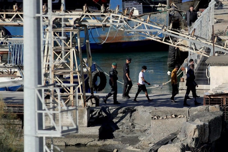 أوروبا تشدد اللهجة في ملف الهجرة وسط خلافات حول “الاستراتيجية الإيطالية”