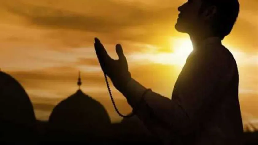 دعاء للتخلص من العصبية والأفكار السيئة.. «هيشيل عنك حمل تقيل»