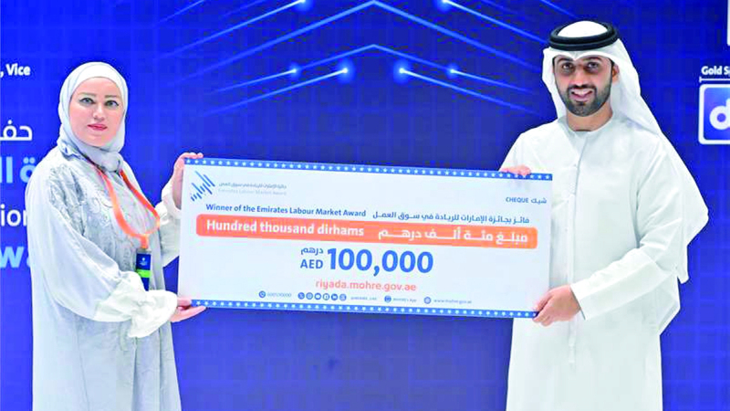 معلمون فائزون بـ «الريادة»: الإمارات مركز عالمي للمبدعين