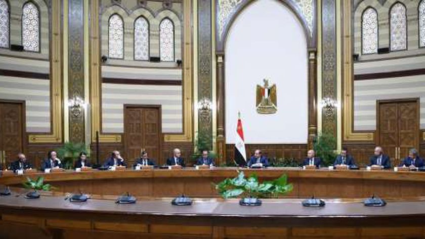 عاجل.. الرئيس السيسي: مصر حريصة على توطين الصناعة وتشجيع استخدام التكنولوجيا