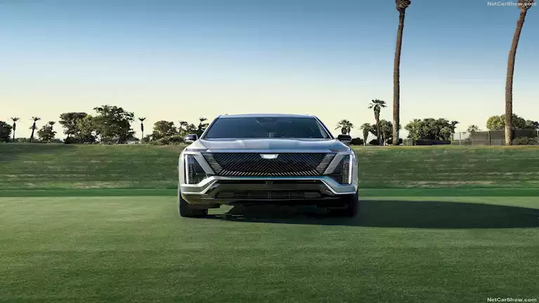 تبدأ من 3.8 مليون جنيه| كاديلاك تكشف أسعار سيارتها “فيستيك” الجديدة.. صور