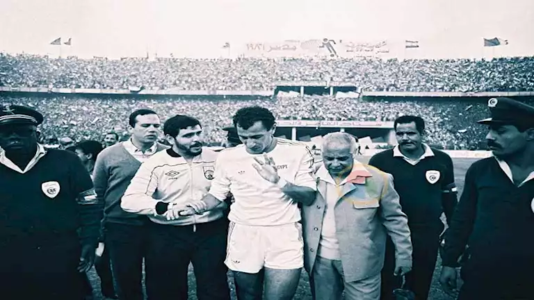20 صورة نادرة من مسيرة محمود الخطيب رئيس النادي الأهلي