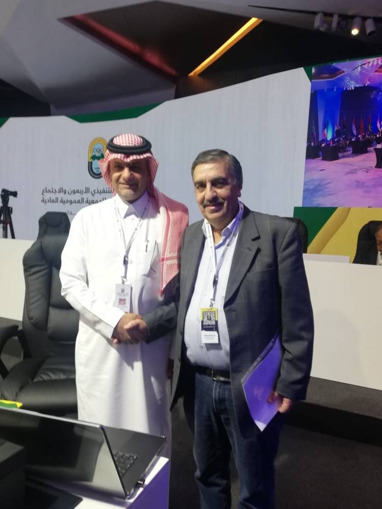 الأمين العام لاتحاد اللجان الأولمبية يشيد بجهود لجنة الإعلام