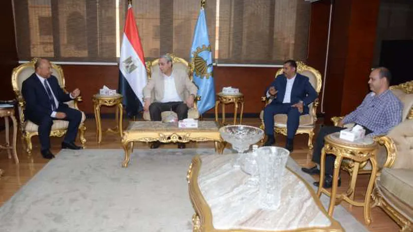 محافظ الغربية: كورنيش المحلة شريان مروري يسهّل الحركة على طريق سمنود – المنصورة