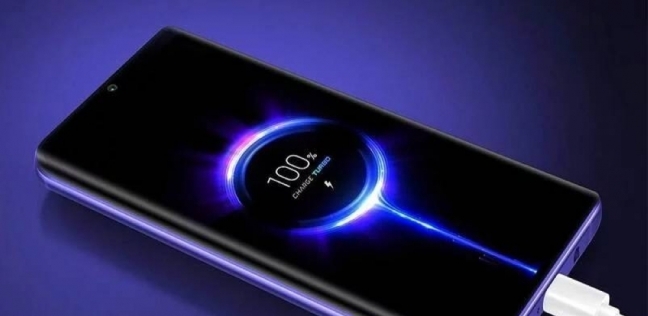 أسرع شاحن هاتف في العالم.. تقنية جديدة تستغرق 5 دقائق