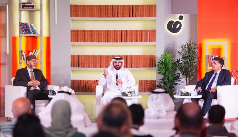 معرض الشارقة الدولي للكتاب… مجمع اللغة العربية يحتفي بإنجازات « المعجم التاريخي »