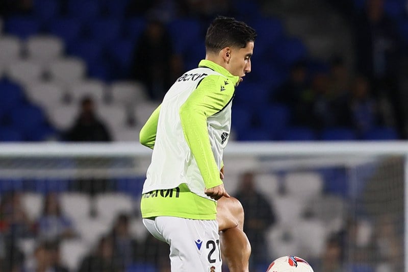 دوريات أوروبا تشهد تألق “الأسود”