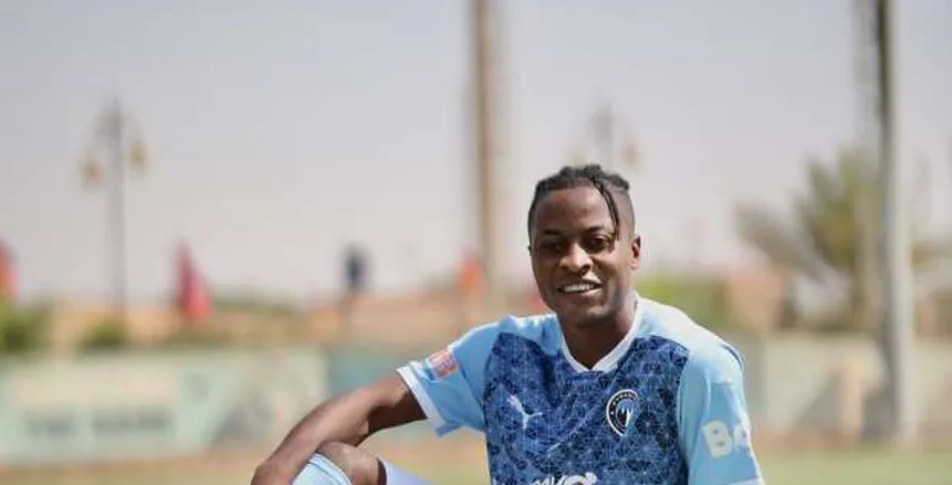 انضمام صديق إيجولا لمعسكر بيراميدز في تونس قبل مواجهة الترجي رغم عدم قيده أفريقيا