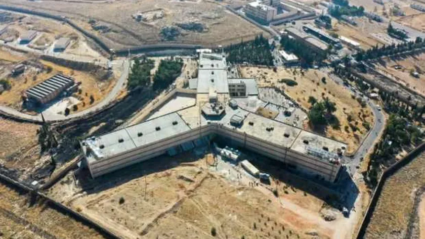«باستيل سوريا».. أسرار صادمة عن سجن صيدنايا بعد سقوط نظام الأسد