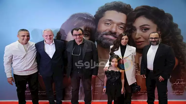 دينا الشربيني وياسمين رئيس في العرض الخاص لفيلم “الهنا اللي أنا فيه” بحضور نجوم الفن