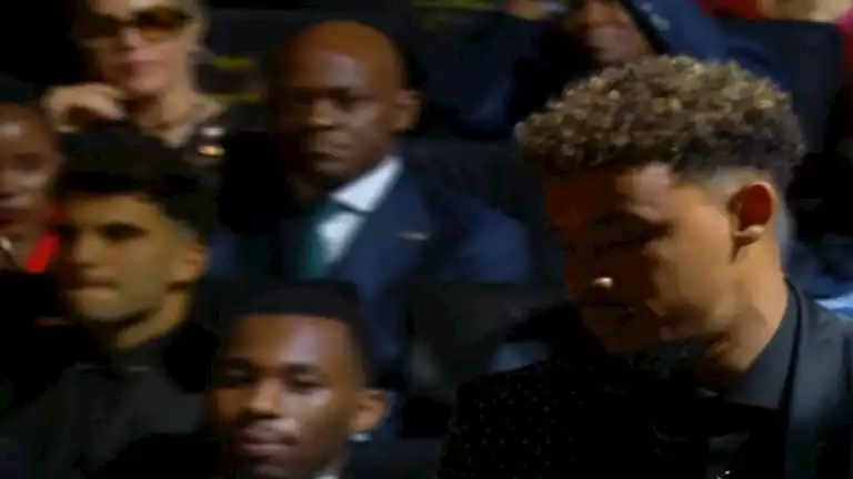 4 صور ترصد رد فعل زيزو بعد عدم تتويجه بجائزة الأفضل في إفريقيا