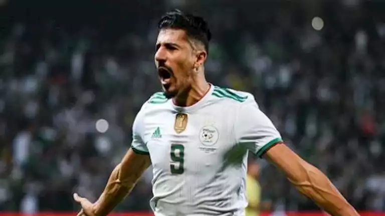 قناة جزائرية تفجر مفاجأة بشأن انضمام بغداد بونجاح للأهلي