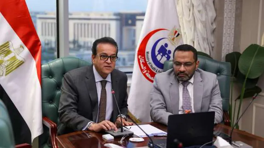 وزير الصحة يستعرض جهود المبادرة الرئاسية للكشف المبكر عن طيف التوحد